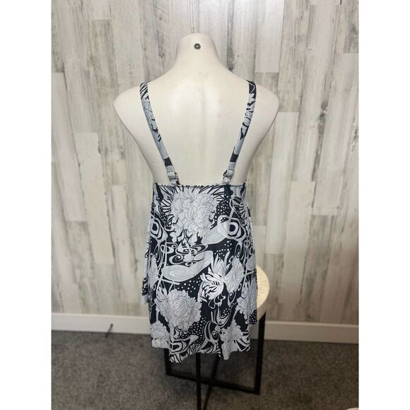 Blue tank top - Picture 3 of 6